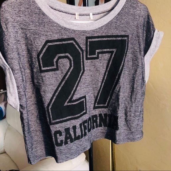 Brand New 27 Top